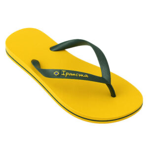 Ανδρικές σαγιονάρες Ipanema 26302 σε κίτρινο-πράσινο χρώμα με τη σημαία της Βραζιλίας στα λουράκια.