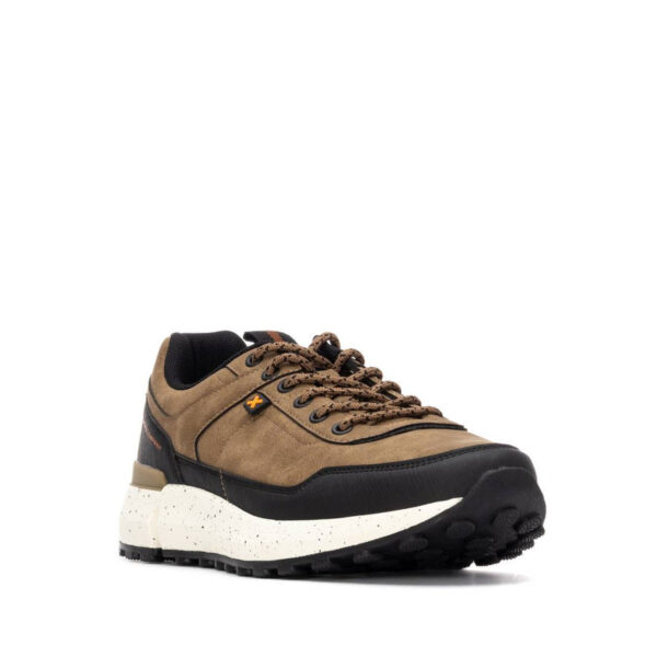 Ανδρικό sneaker XTI 144693 ταμπά με άνετη σόλα, πλευρική όψη