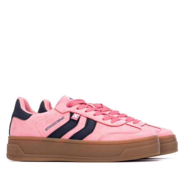 XTI 144586 ροζ γυναικεία sneakers με λευκές λεπτομέρειες και καφέ σόλα