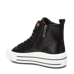 Refresh 172284 γυναικεία ανατομικά μποτάκια sneakers σε μαύρο χρώμα με λευκή σόλα πλατφόρμας