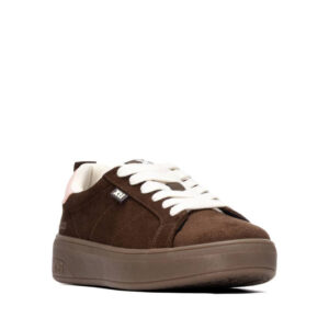 Xti 146270 ανατομικά αδιάβροχα γυναικεία sneakers σε καφέ χρώμα με ροζ λεπτομέρεια στη φτέρνα και πάτο Memory Foam